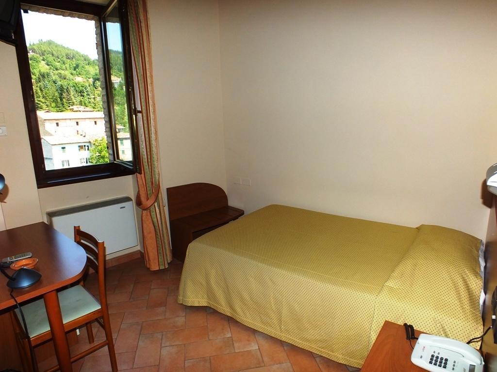 Hotel Santa Chiara SantʼAngelo in Vado 객실 사진