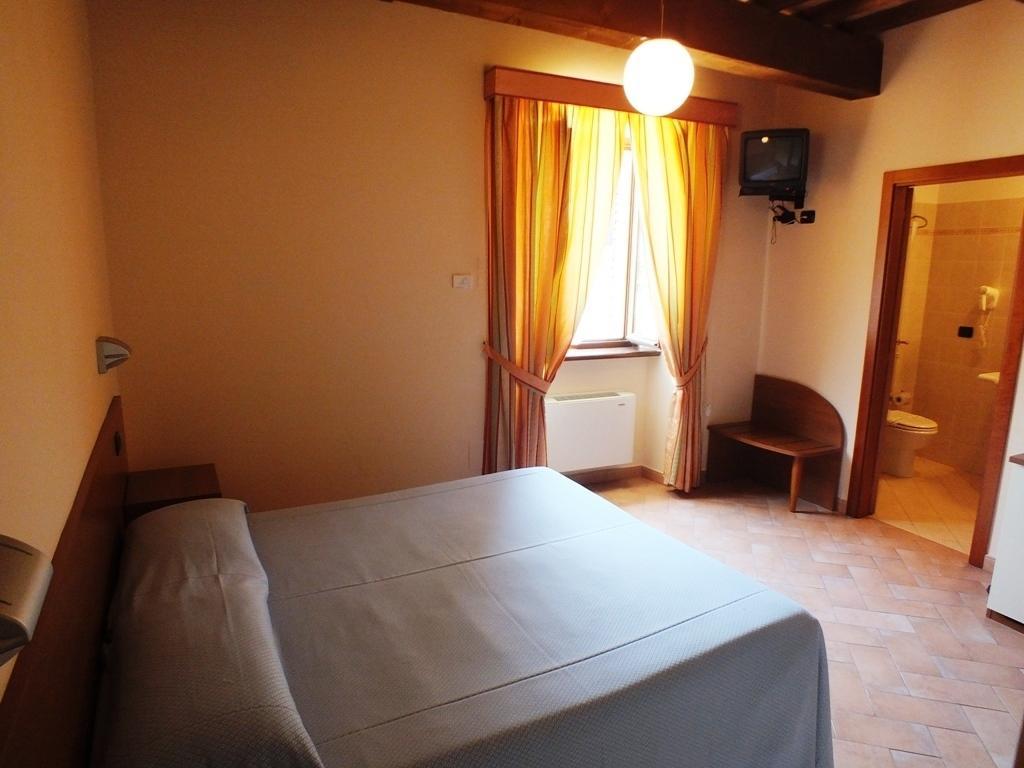 Hotel Santa Chiara SantʼAngelo in Vado 객실 사진